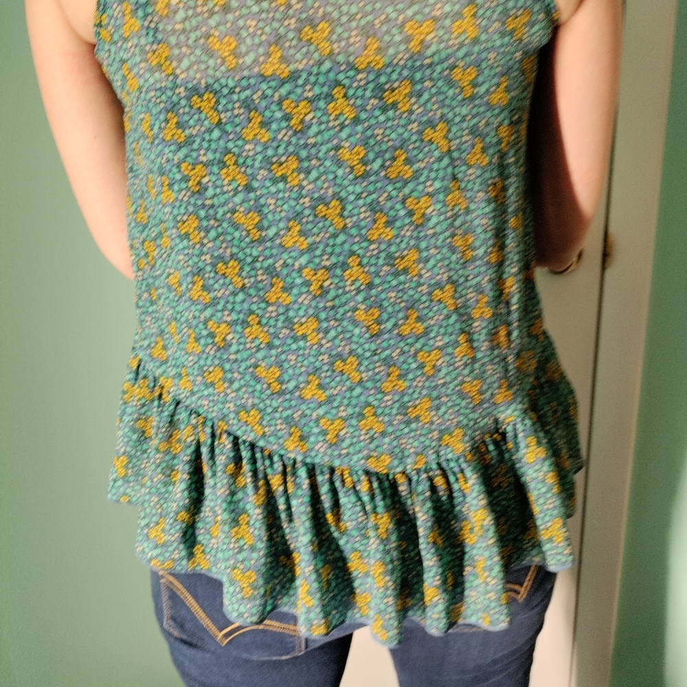 Floral Ruffled Cottage Core Blouse - Picture 5 of 7